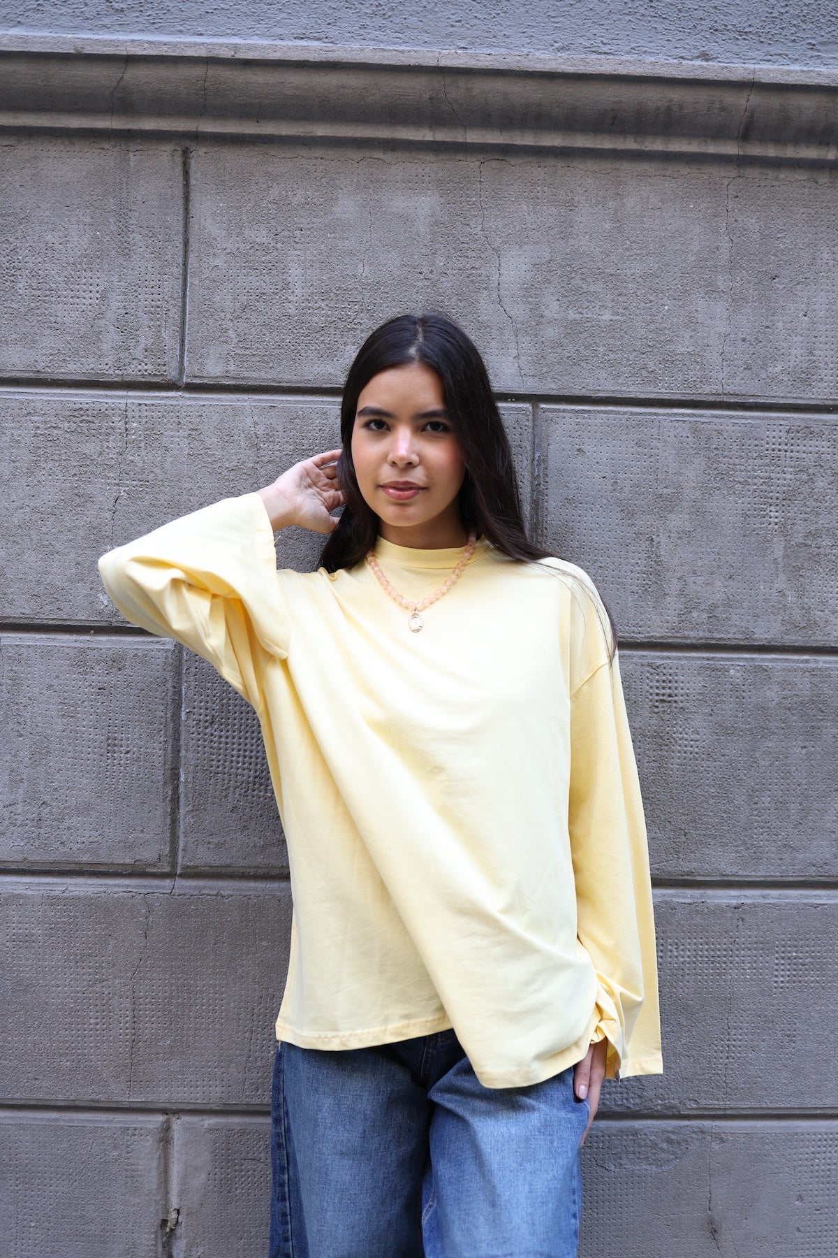 Dik Yaka Geniş Kollu Çıtçıt Detaylı Body Soft Sarı