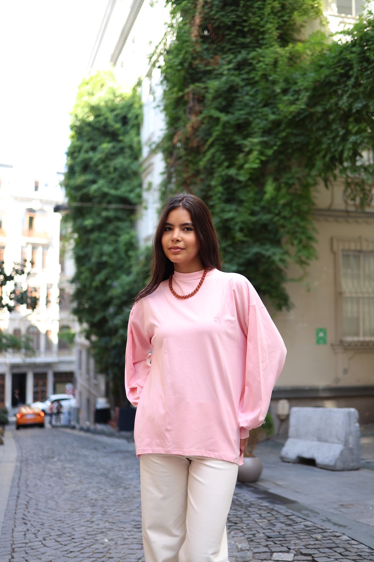 Dik Yaka Balon Kollu Body Pembe 75CM