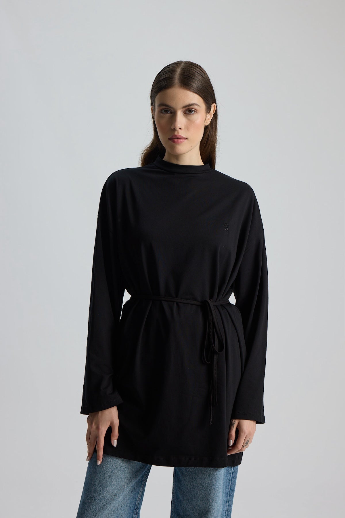 Dik Yaka 85 CM Tunik Siyah