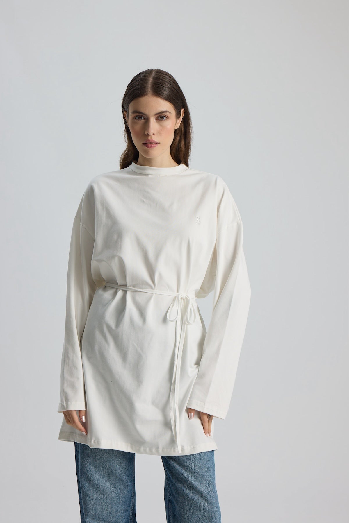 Dik Yaka 85 CM Tunik Beyaz