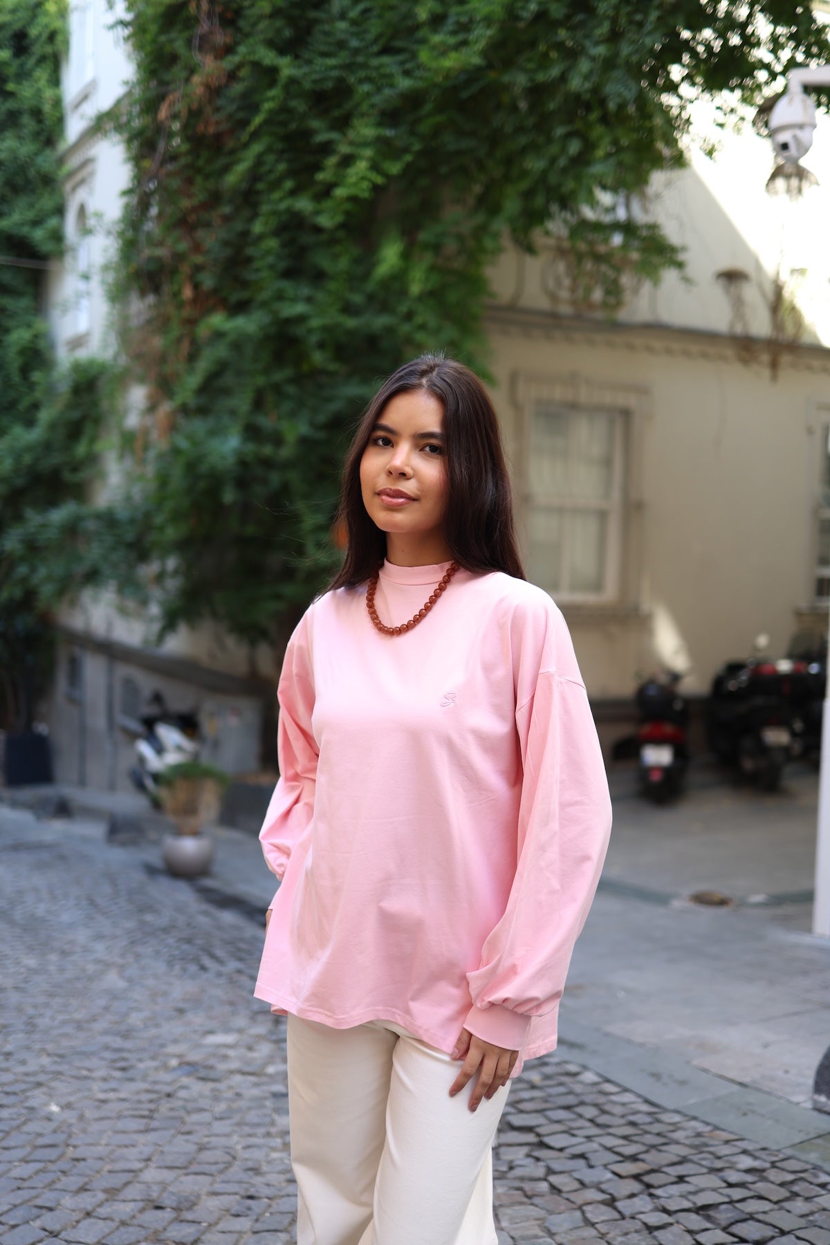 Dik Yaka Balon Kollu Body Pembe 75CM