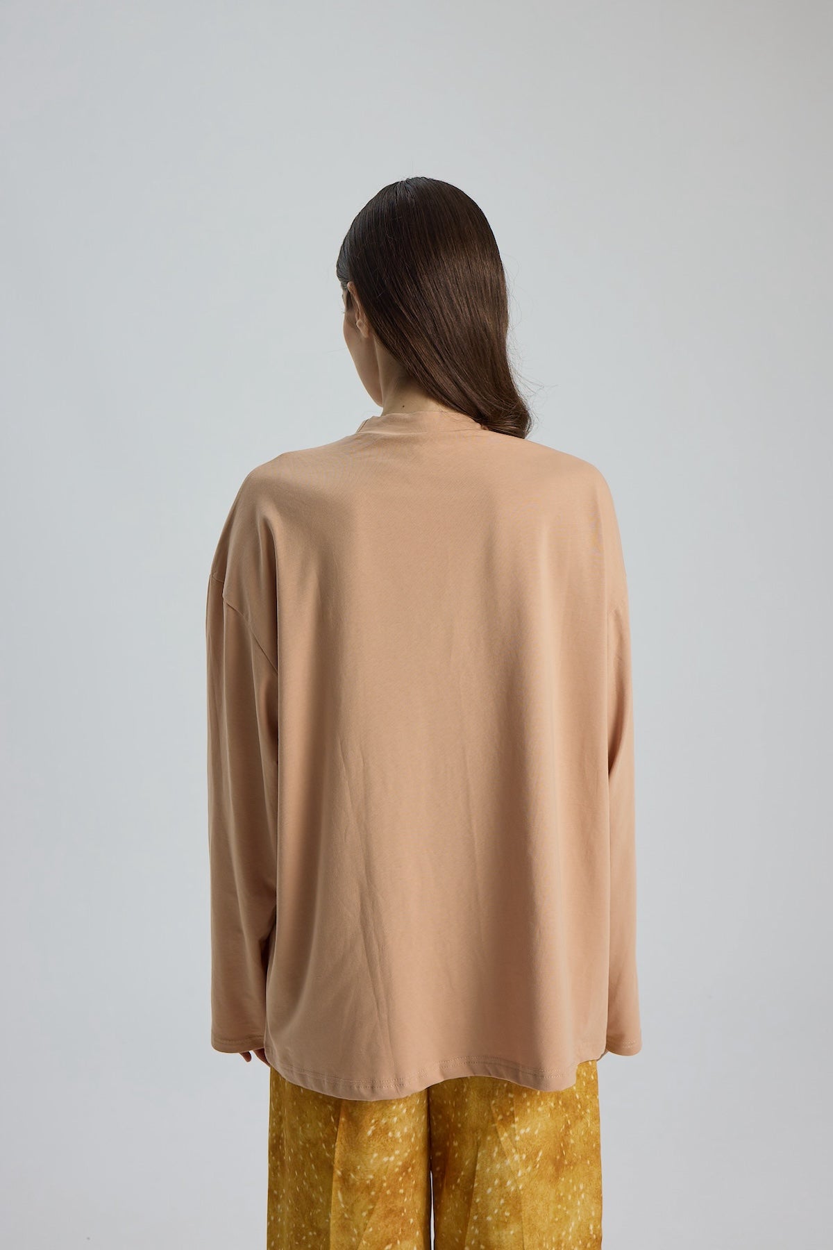 Dik Yaka Uzun Kollu Body Camel