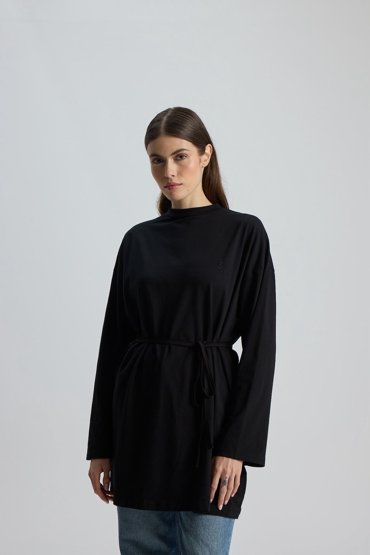 Dik Yaka 85 CM Tunik Siyah
