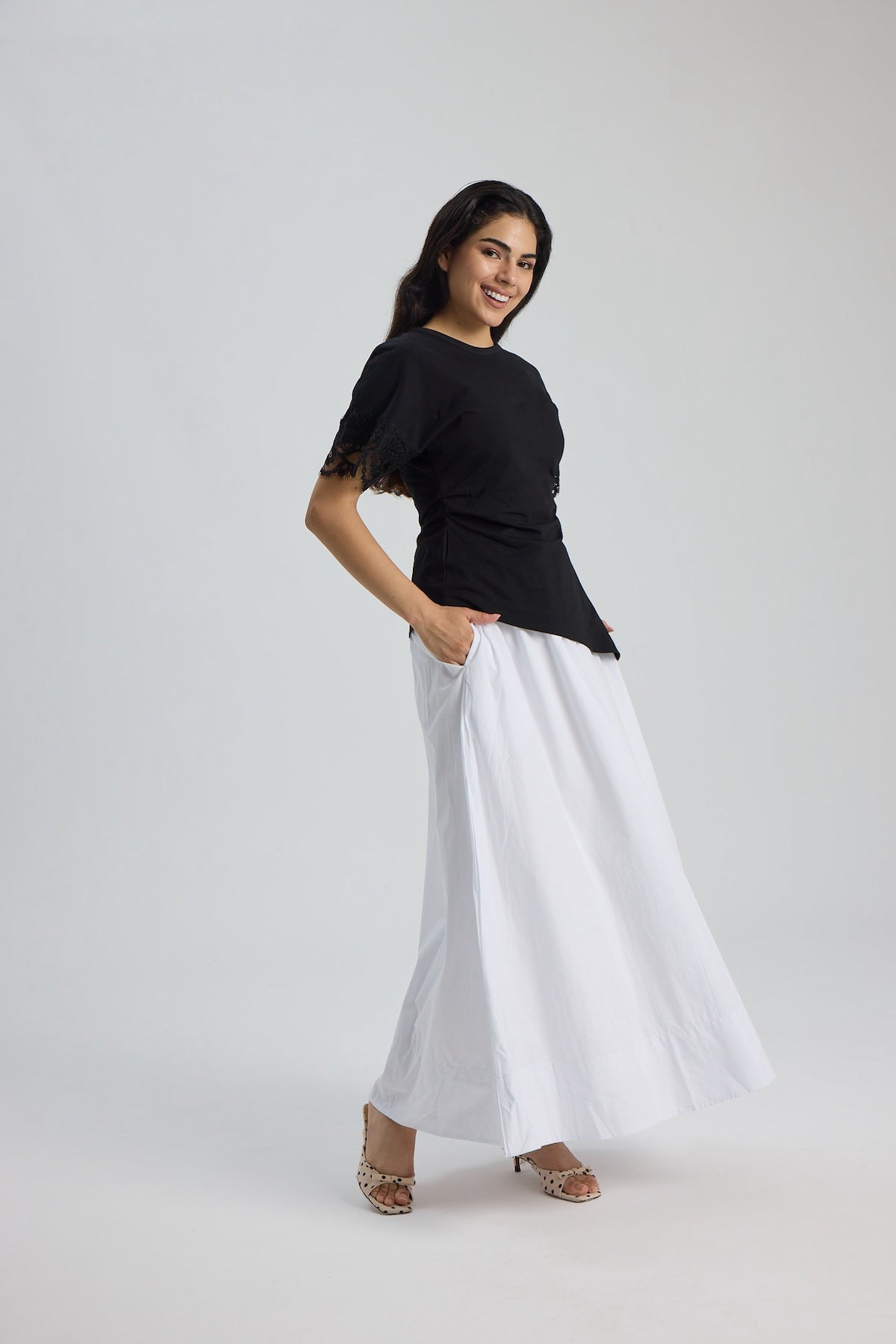 Düz Cepli Poplin Etek-Astarlı 100CM Beyaz
